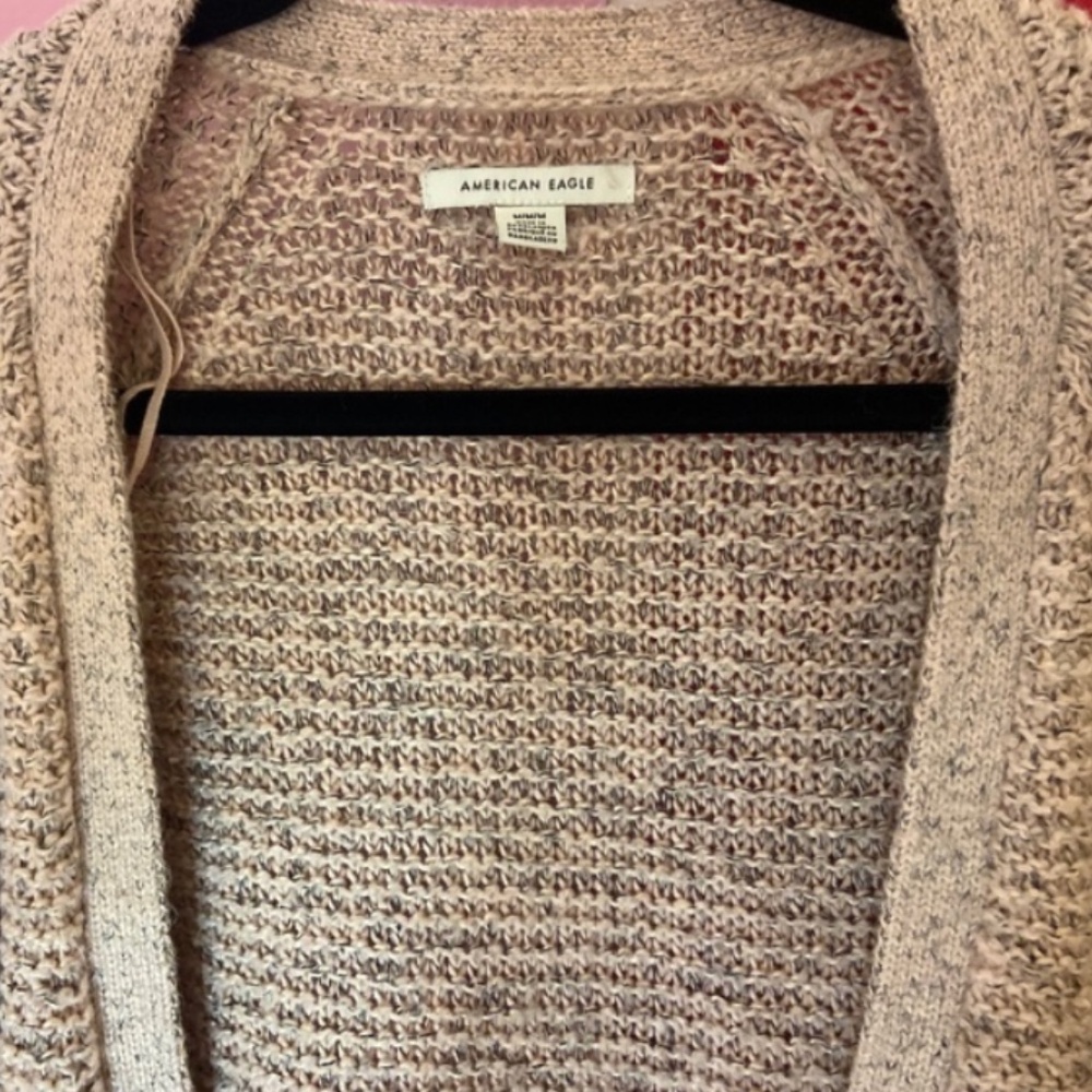 American Eagle Dusty Rose Knit Contemporary Cardigan Women’s Relaxed Fit Medium - Picture 4 of 6